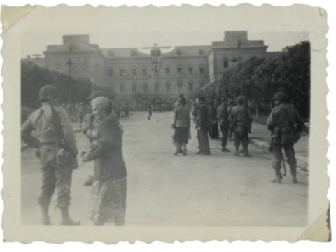 Photographie Rennes en août 1944 